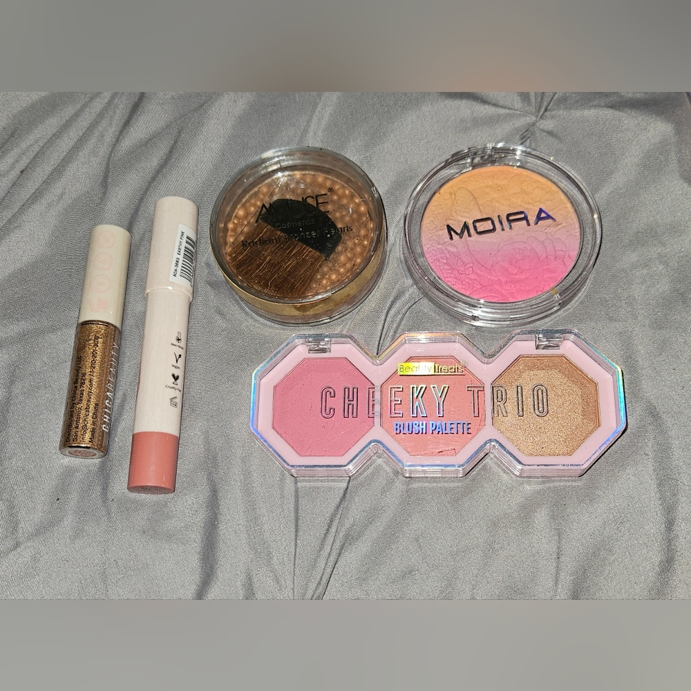 Blush & Bronzer Bundle BNIB